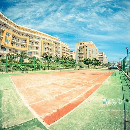 Beautiful Right By The Sea, Apartament *