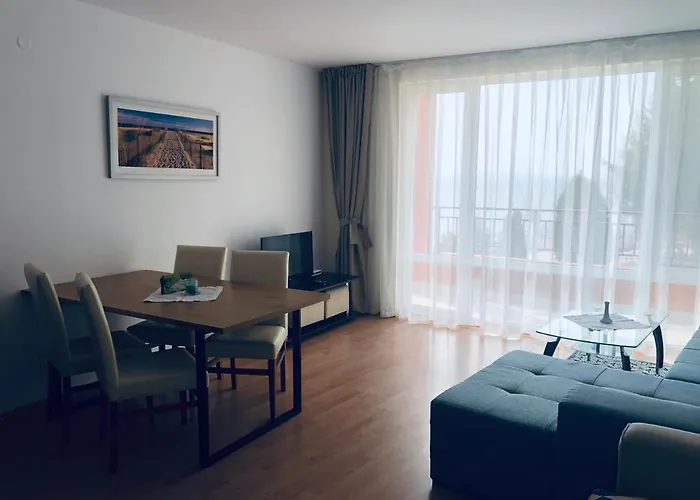 Apartment Beautiful Right By The Sea, *