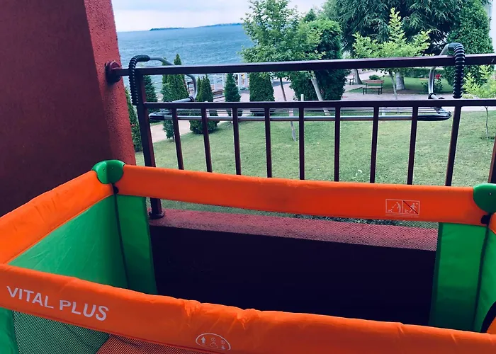 Апартаменты Beautiful Right By The Sea,