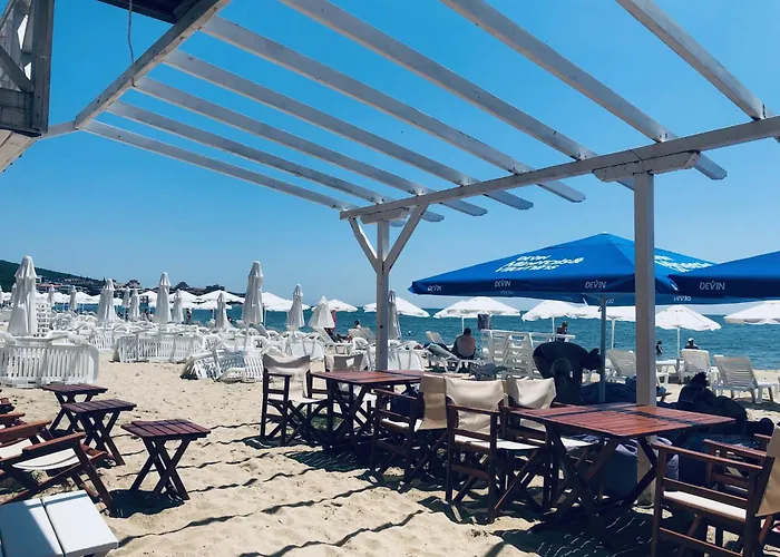 Апартаменты Beautiful Right By The Sea, *